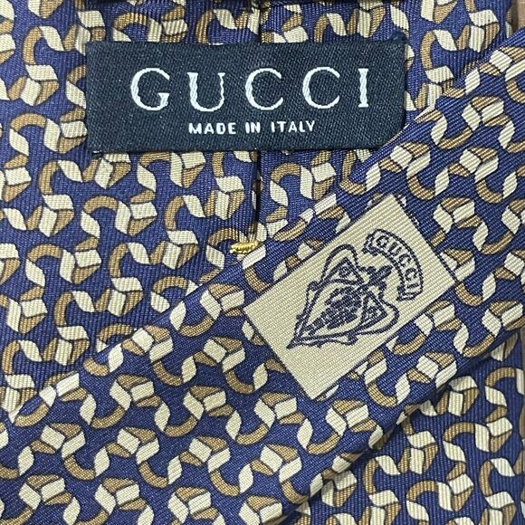Gucci Modern Neck Tie Italy Made Geometric Ribbon AOP Navy Blue Men - Picture 5 of 7